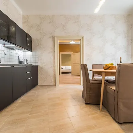 Locals Monastery Apartment