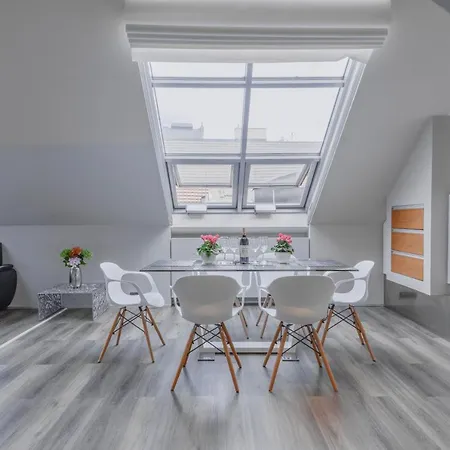 Luxury In Centre * פראג