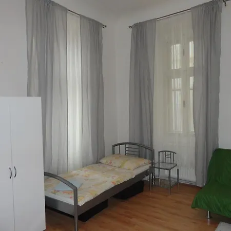 Guest house Tara 2*