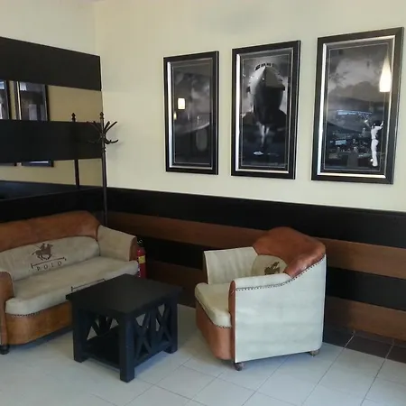 Bona Serva Hotel 3*