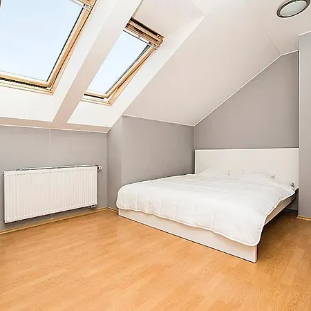 Great Terrace In Big, Flat Apartment *