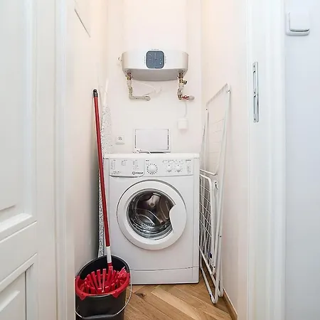 Newly Renovated 1-bed At Charles Bridge *