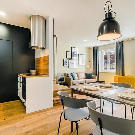 Days - Premium Loft W Terrace - View - Netflix - Ac