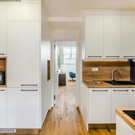 Days - Premium Loft W Terrace - View - Netflix - Ac