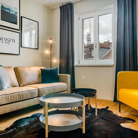 Apartment Days - Premium Loft W Terrace - View - Netflix - Ac