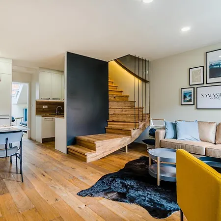 Days - Premium Loft W Terrace - View - Netflix - Ac Apartment *