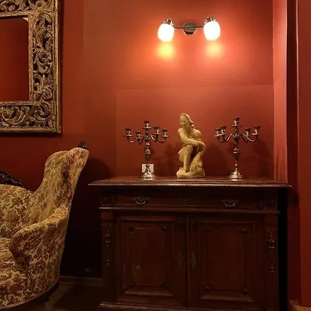 Small Luxury Palace Szálloda