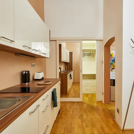 Apartment Days - Cozy Flat In The Old Town *