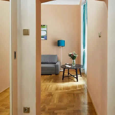 Days - Cozy Flat In The Old Town Apartment Prague