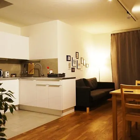 -duplex, Up To 4people