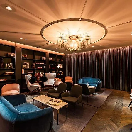 Maximilian 4* Praha