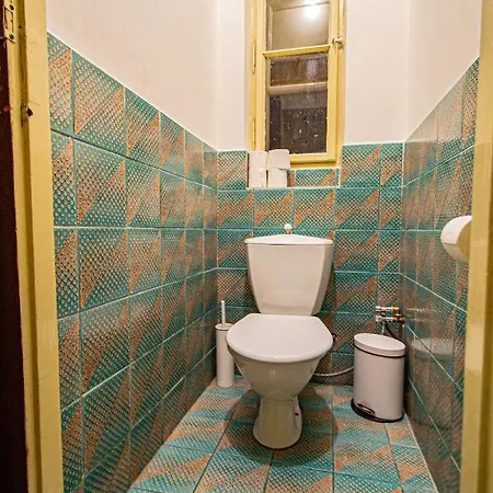 For Celebrations Spacious 3bdr With Balcony Prague