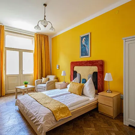 Apartment For Celebrations Spacious 3bdr With Balcony