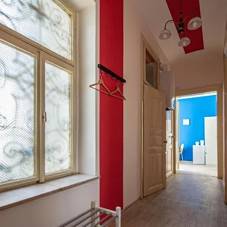 Apartment For Celebrations Spacious 3bdr With Balcony