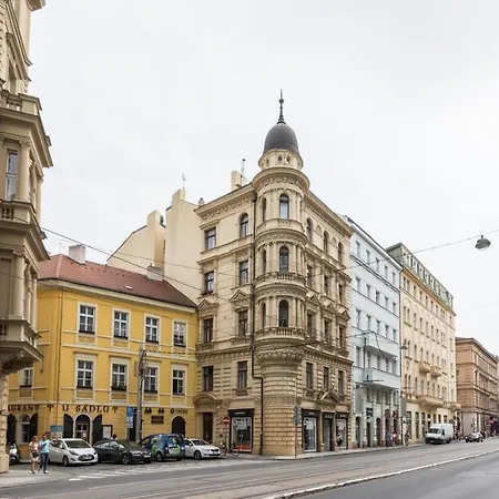 Old Town Royal With Giant Terrace Apartment *