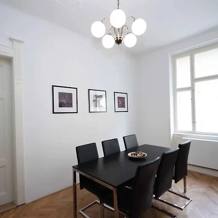 Exclusive Lägenhet Prag