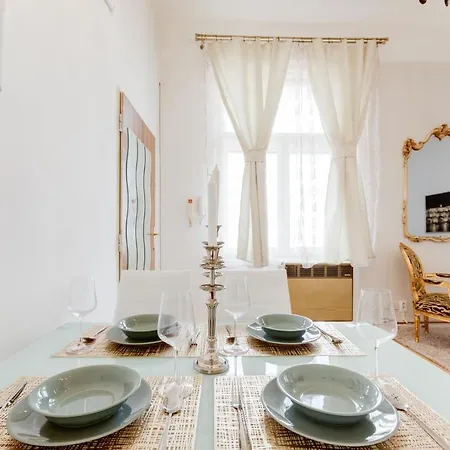 Old Town Royal With Giant Terrace Apartment Prague