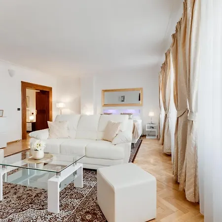Apartmán Charles Bridge Royal - Castle District