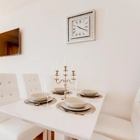 Apartmán Charles Bridge Royal - Castle District Praha