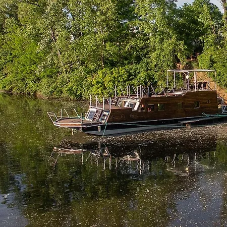 Bay Houseboats 3* Prague