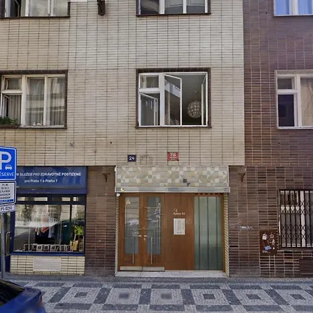 Apartment In The Hearth Of The City Centre, Old Town Square - 3min *