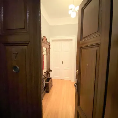 Apartment Black Eagle *