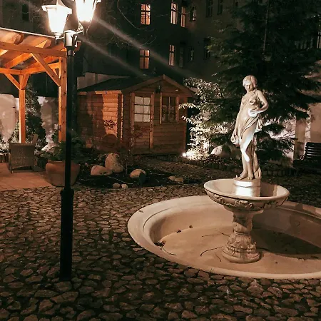 Alfons Boutique Hotel
