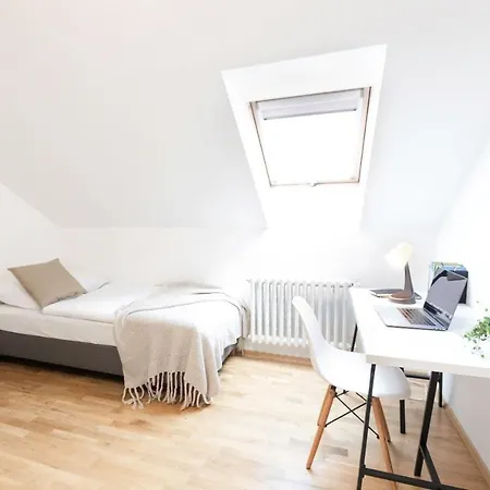 Aparthotel Zeitraum Seifertova Prague