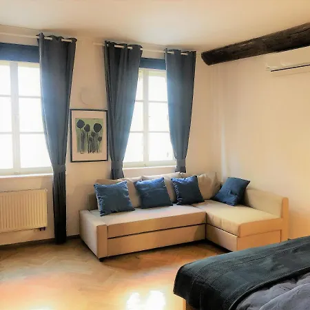 Fantom 4* Praga