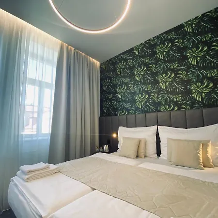 The Gold Bank Hotel Praga