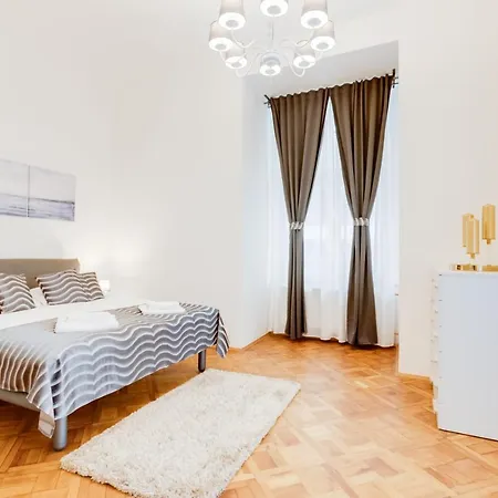 Apartment Wenceslass Square Royal Prague