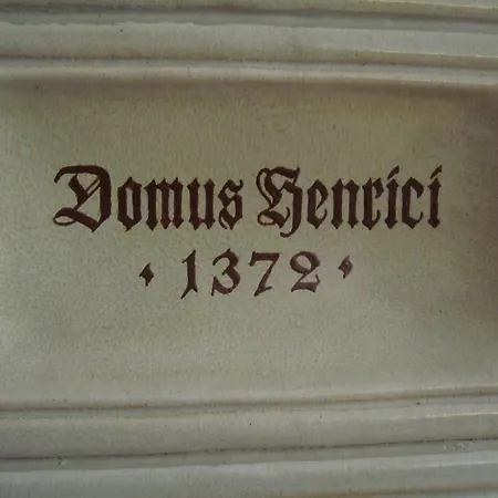 Domus Henrici Otel