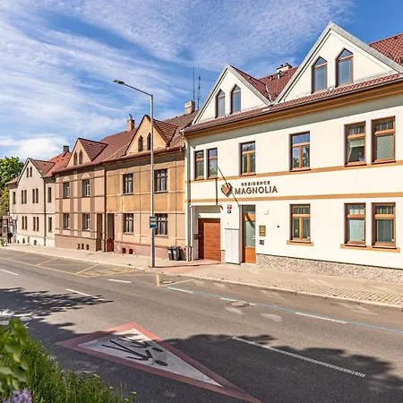 Bright Sunny In Quiet Area Prague