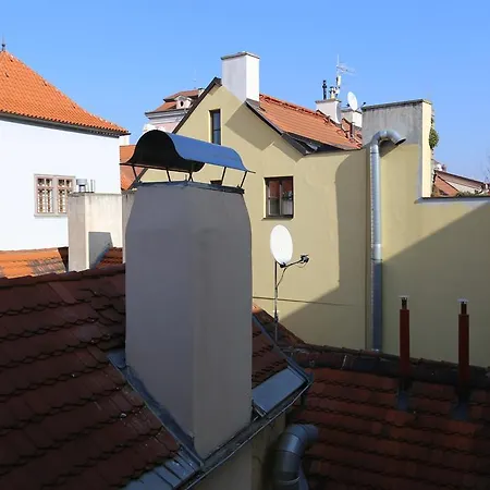 Hotel King George 3*