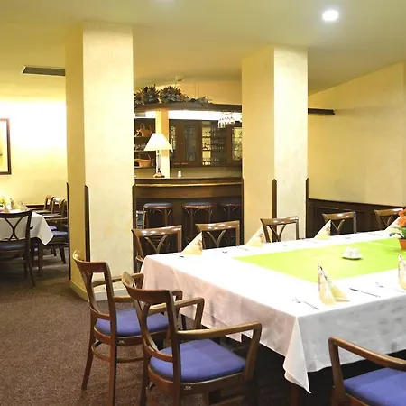 Masarykova Kolej Hotel 3*