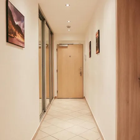 Apartment Sunny