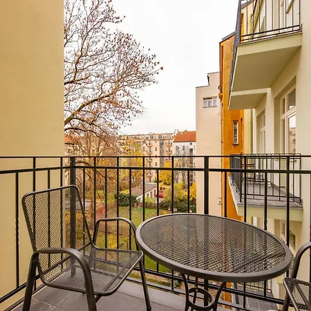 Apartment Friendly In *