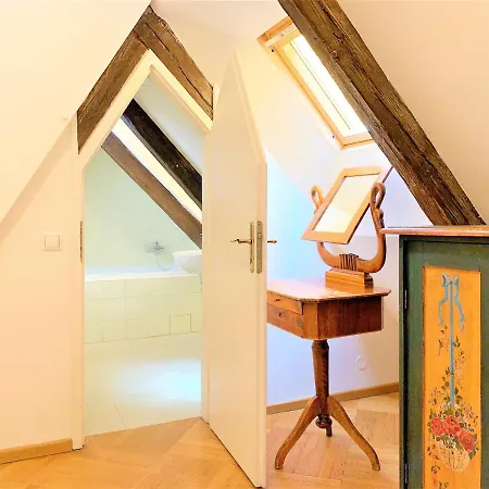 Small Luxury Palace Szálloda 4*