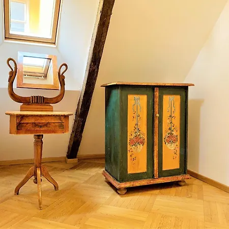 Small Luxury Palace Prága