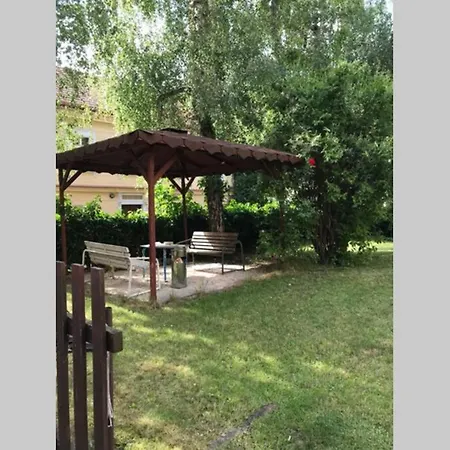 Rose / Romantic & Cozy / City Center Appartement Prague