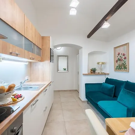 Rose / Romantic & Cozy / City Center Appartement Prague