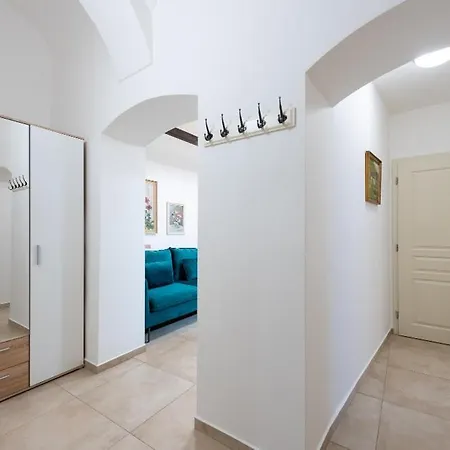 Rose / Romantic & Cozy / City Center Appartamento