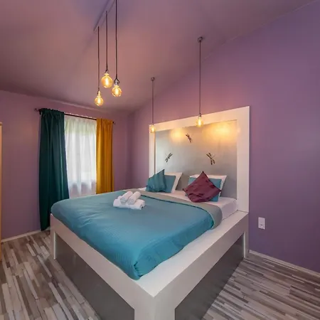 Lovely - Truhlarska Apartment