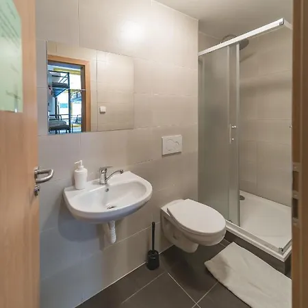 Hostal Orange Praga