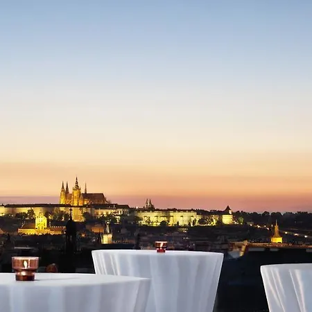 Szálloda Radisson Blu 5*