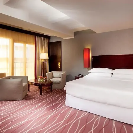 Radisson Blu 5*