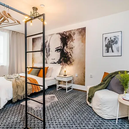 Romantic Apts By Michal&friends * Prague