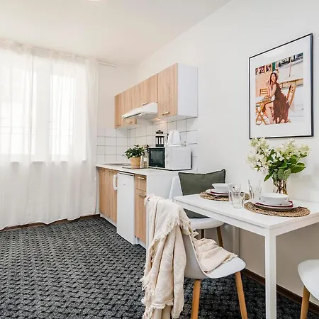 Romantic Apts By Michal&friends Apartment *