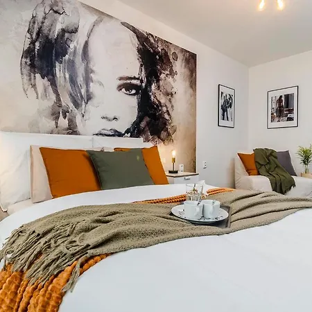 Romantic Apts By Michal&friends Apartment *