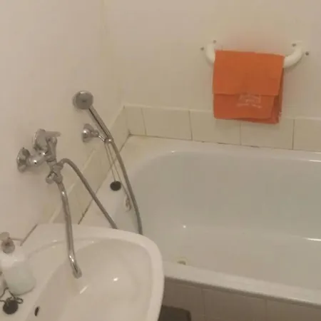 In 3 Apartment